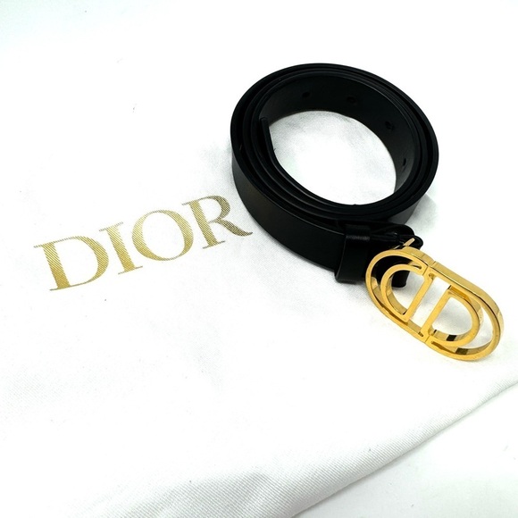 Dior 30 Montaigne CD Belt – Black Leather, Gold Buckle, Size 80 - Picture 2 of 8